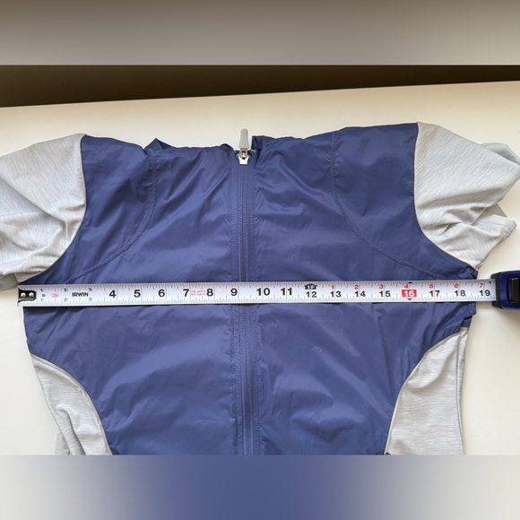 Annika Cutter & Buck Weathertec Short Sleeve Hybrid Flex Full Zip Hooded Jacket - Picture 8 of 10